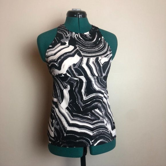 Nike Other - Nike Black & White Tankini Swim Top - Size Small